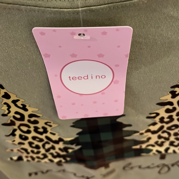 Olive Green 'Merry & Bright' Leopard and Plaid Trees Tee/NWT/XL - Picture 6 of 7